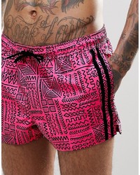 rote Badeshorts mit geometrischem Muster von Asos