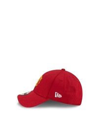 rote Baseballkappe von New Era