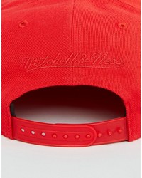 rote Baseballkappe von Mitchell & Ness