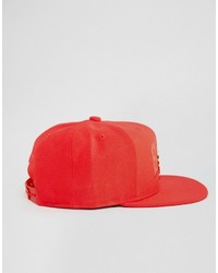 rote Baseballkappe von Mitchell & Ness