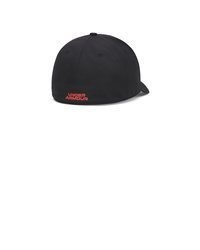 rote Baseballkappe von Under Armour