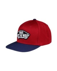 rote Baseballkappe von Vans