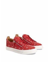 rote bedruckte Leder niedrige Sneakers von Giuseppe Zanotti