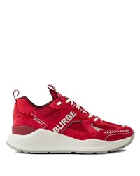 rote bedruckte Wildleder niedrige Sneakers von Burberry