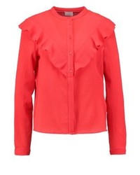 rote Bluse mit Knöpfen von Vero Moda
