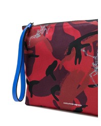 rote Camouflage Clutch Handtasche von Alexander McQueen