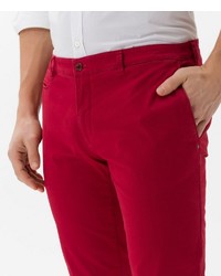 rote Chinohose von Brax