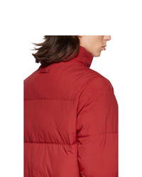 rote Daunenjacke von The Very Warm