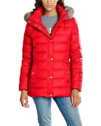 rote Daunenjacke von Tommy Hilfiger