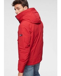 rote Daunenjacke von Tommy Jeans