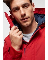 rote Daunenjacke von Tommy Jeans