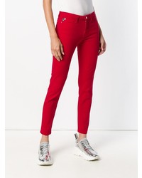 rote enge Jeans von Love Moschino