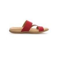 rote flache Sandalen aus Leder von Gabor