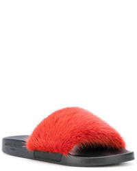 rote flache Sandalen aus Pelz von Givenchy