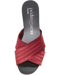 rote flache Sandalen aus Satin von Pedro Garcia