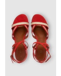 rote flache Sandalen aus Segeltuch von NEXT