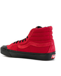 rote Gummi Turnschuhe von Vans