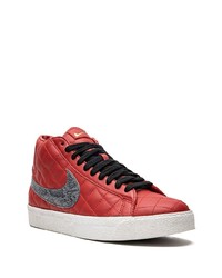 rote hohe Sneakers aus Leder von Nike