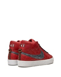 rote hohe Sneakers aus Leder von Nike