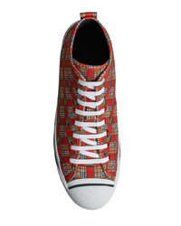 rote hohe Sneakers aus Segeltuch mit Karomuster von Burberry