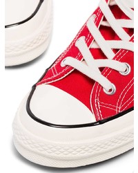 rote hohe Sneakers aus Segeltuch von Converse