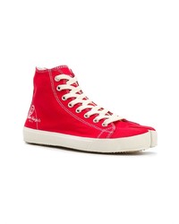 rote hohe Sneakers aus Segeltuch von Maison Margiela