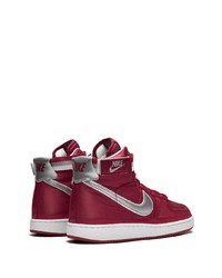 rote hohe Sneakers aus Segeltuch von Nike