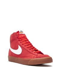 rote hohe Sneakers aus Wildleder von Nike