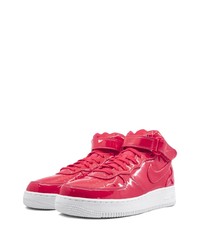 rote hohe Sneakers von Nike