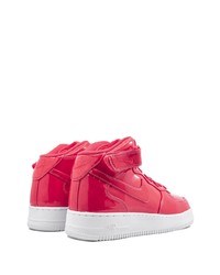 rote hohe Sneakers von Nike