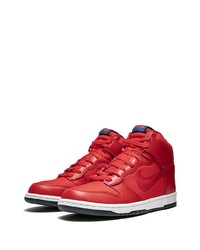 rote hohe Sneakers von Nike