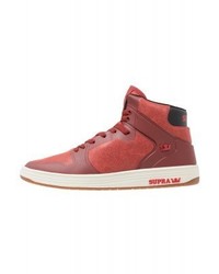 rote hohe Sneakers von Supra