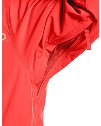 rote Jacke von O'Neill