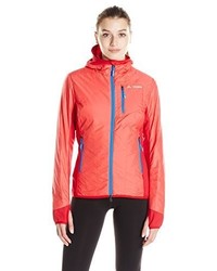 rote Jacke von Vaude