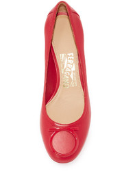 rote Leder Pumps von Salvatore Ferragamo