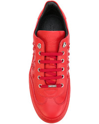 rote Leder Turnschuhe mit Sternenmuster von Jimmy Choo