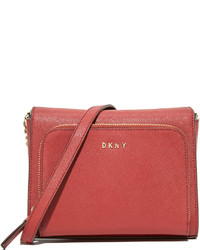 rote Leder Umhängetasche von DKNY