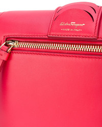 rote Ledertaschen von Salvatore Ferragamo