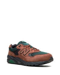 rote niedrige Sneakers von New Balance