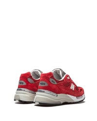 rote niedrige Sneakers von New Balance