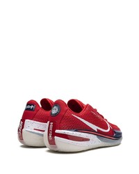 rote niedrige Sneakers von Nike