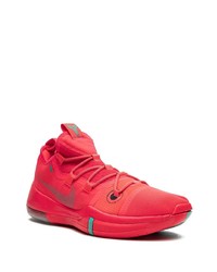 rote niedrige Sneakers von Nike