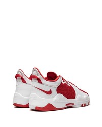 rote niedrige Sneakers von Nike