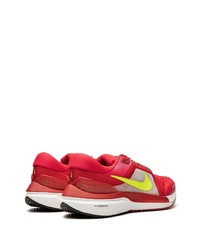 rote niedrige Sneakers von Nike