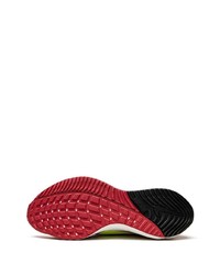 rote niedrige Sneakers von Nike