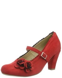 rote Pumps von Andrea Conti