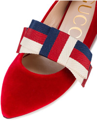 rote Pumps von Gucci