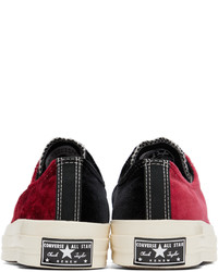 rote Samt niedrige Sneakers von Converse