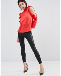 rote Satin Bluse mit Rüschen von Asos