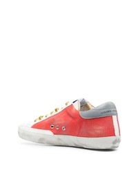 rote Segeltuch niedrige Sneakers mit Sternenmuster von Golden Goose